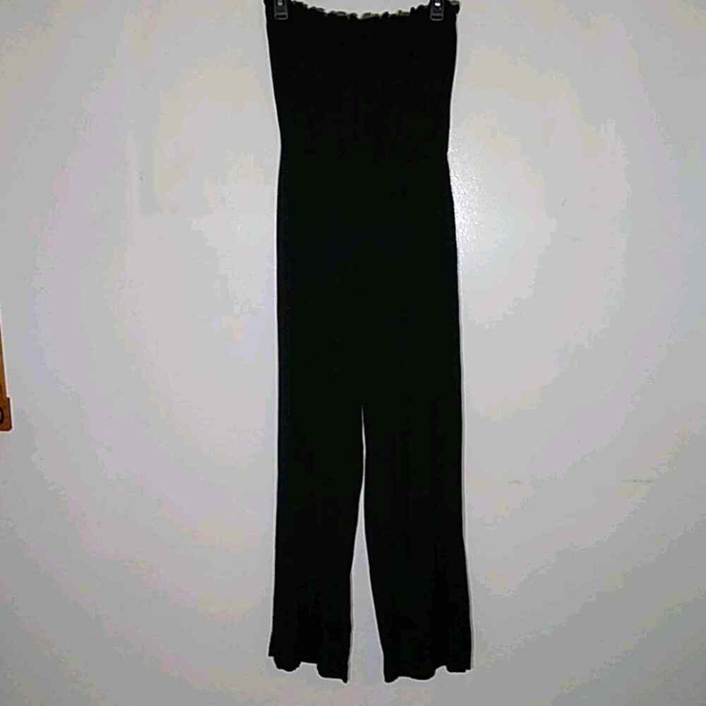 Asos Women's black sleeveless jumpsuit. Size 6 Leisurewear